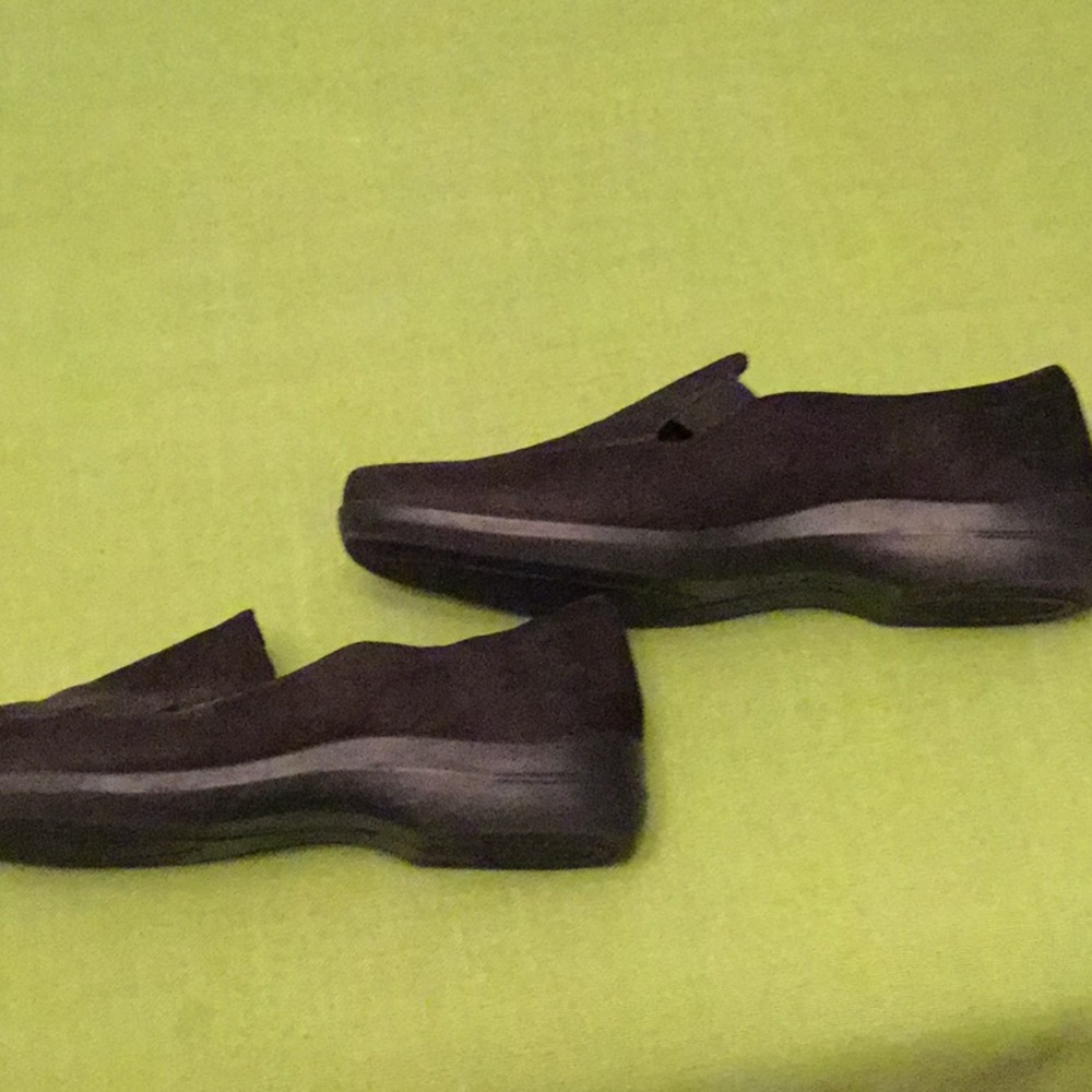 NEW Easy Spirit Shoes